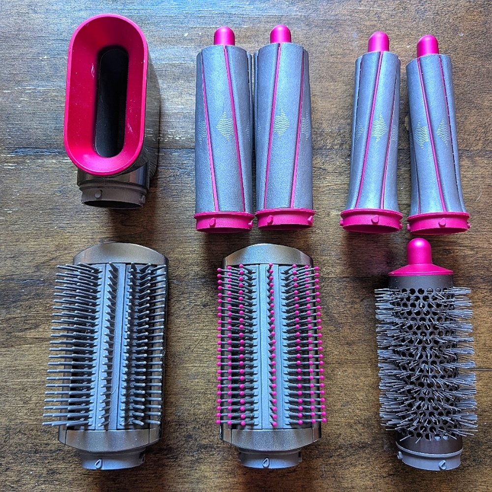 Almost New Pink Dyson Airwrap